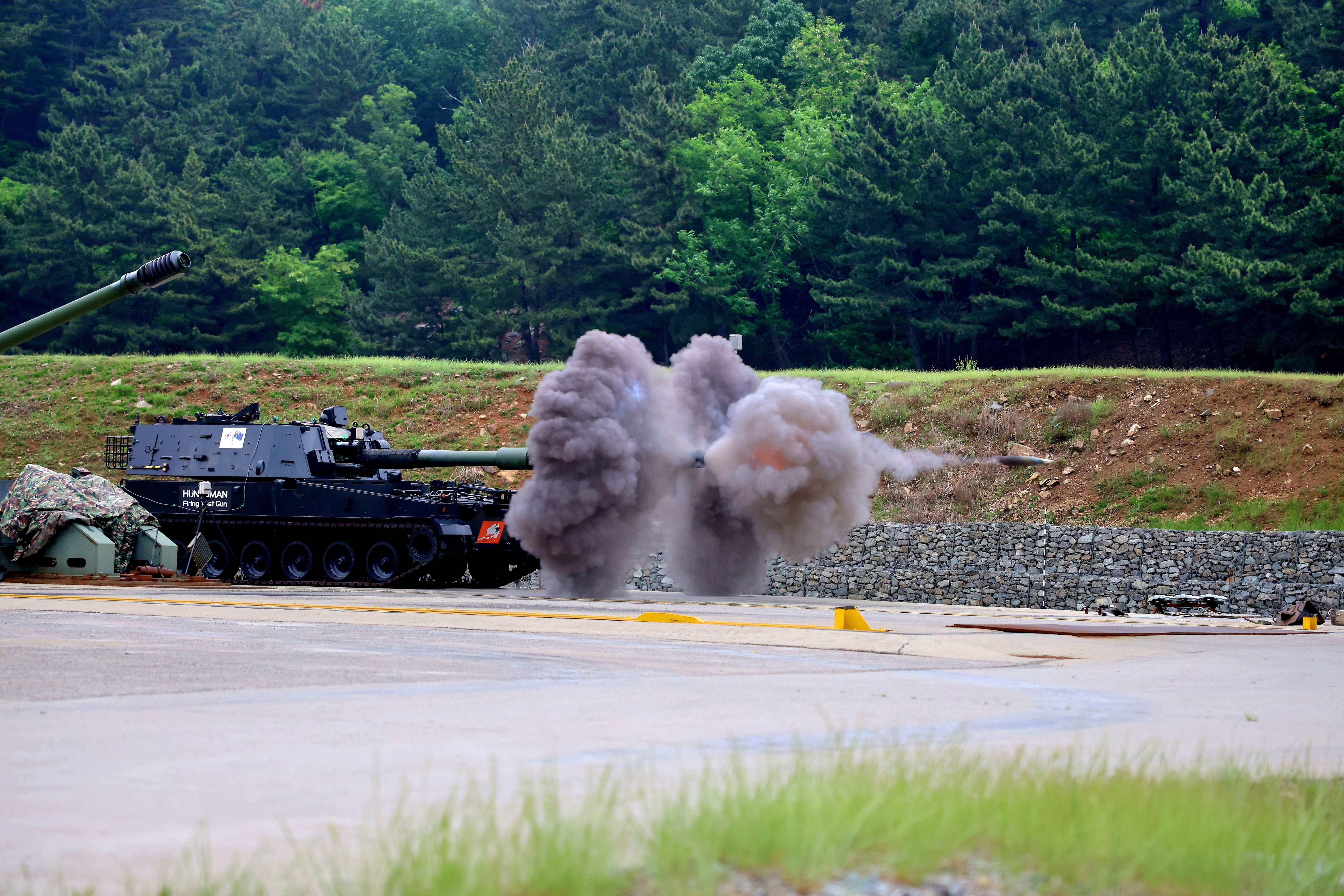 K9 firing ADF rounds at Anheung Proving Gro